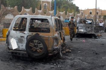 Yemen Islamists claims Qaeda link, threaten more attacks