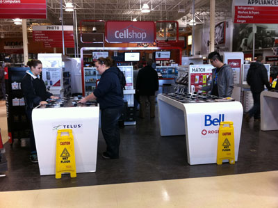 technology_Future-Shop-smartphones