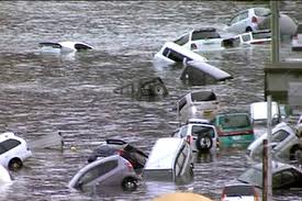 Japan-tsunami-FloatingCars Japan-tsunami-FloatingCars