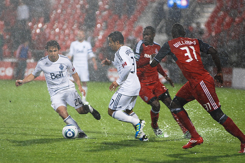 soccer_rain2