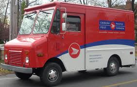 canada_CanadaPost-truck