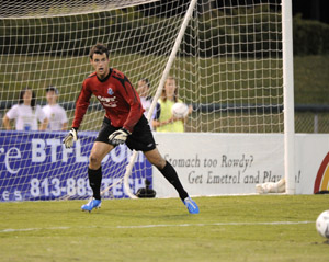 soccer_E12143cr4