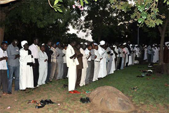Muslims praying during the Presidential Ramadan Breakfast organised at the J-One Presidential palace in Juba