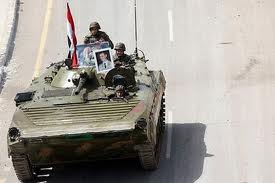 middleeast_SyrianTankInDeir_al-Zour