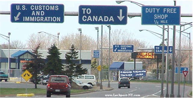 Lewiston_Bridge_Customs