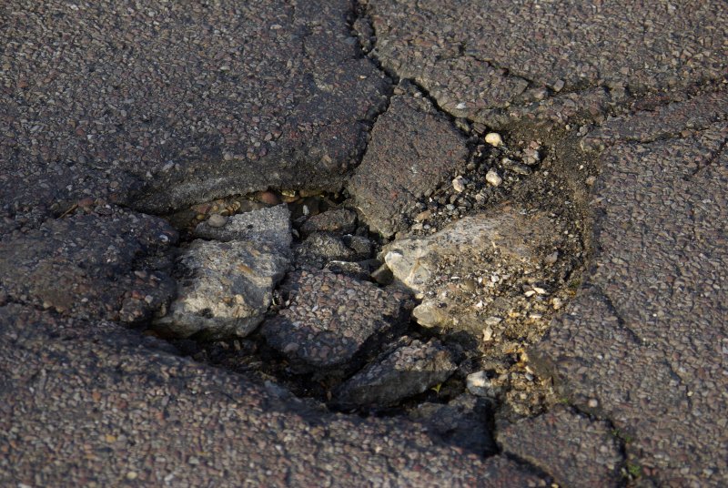 india_Broken_Road
