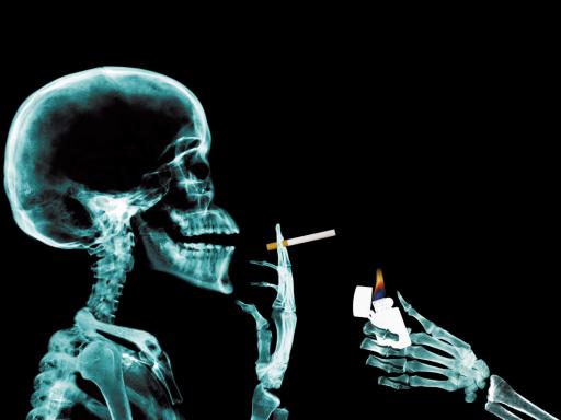 health_Skeleton-Smoking-512X384-2257