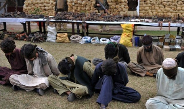 295793-talibanmilitantsafp-1321950219-327-640x480