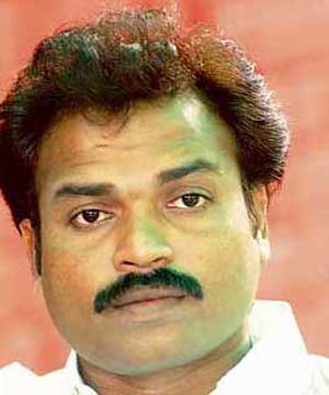 B.Sriramulu fate to be decided by voters B.Sriramulu fate to be decided by voters