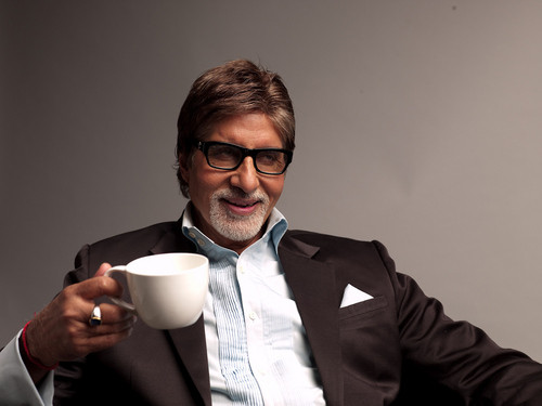 BIG B overjoyed at the arrival of his Grand Daughter BIG B overjoyed at the arrival of his Grand Daughter