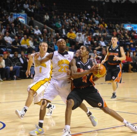 Oshawa Power forward Brandon Robinson drives to the basket on Saturday against the London Lightning at the John Labatt Centre Oshawa Power forward Brandon Robinson drives to the basket on Saturday against the London Lightning at the John Labatt Centre