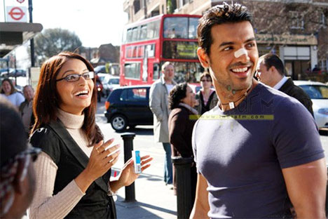 John Abraham and Bipasha Basu Broke up earlier in the year John Abraham and Bipasha Basu Broke up earlier in the year