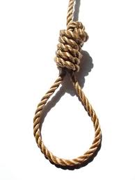 books_hanging_rope