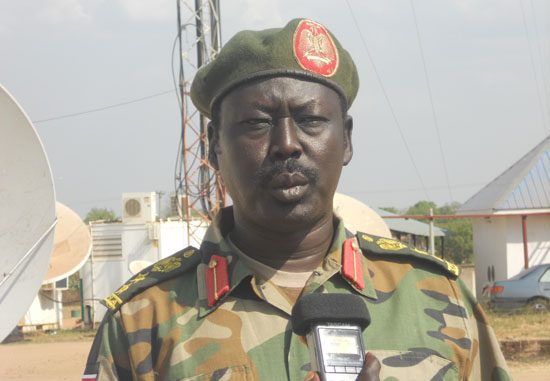 Colonel Philip Aguer the SPLA Spokesman briefing the press in Juba about the SAF attacks [©Gurtong]