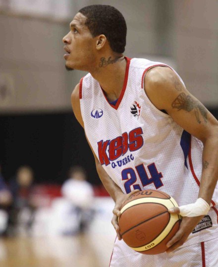 Quebec Kebs guard Ralphy Holmes was named NBL Canada's Player of the Week for a second time. Quebec Kebs guard Ralphy Holmes was named NBL Canada's Player of the Week for a second time.