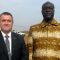 (L-R) Ambassador Alistair McHale pose with Jonglei Governor at Bor Air strip [©Gurtong]