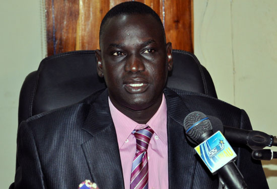 WBGS Minister of Finance, Morris Yel Akol speaking during the press conference in Wau [©Gurtong]