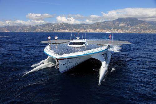 Solar Powered Yacht Solar Powered Yacht
