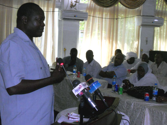 Mr. Antipas Nyok addressing the traders at the New Sudan Hotel in Juba [©Gurtong]