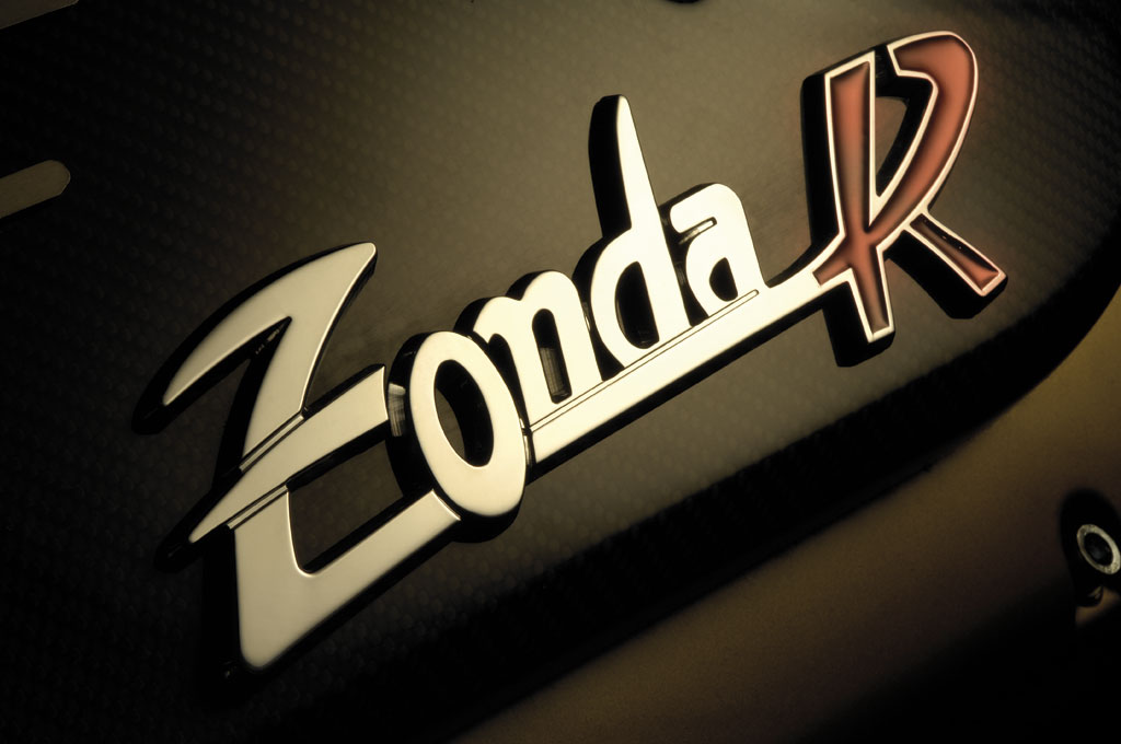 automotive_Pagani_Zonda-R_001