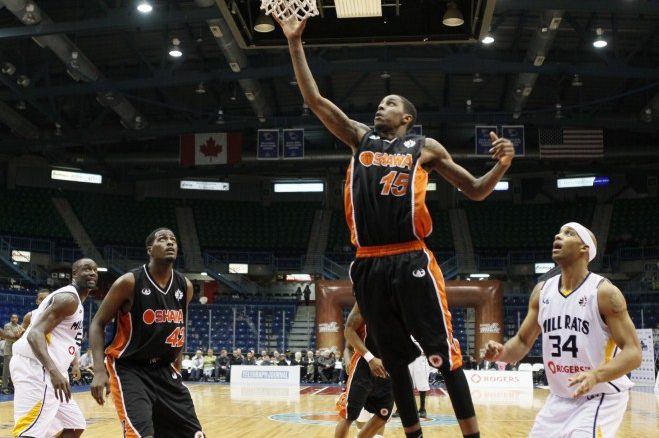 Brandon Robinson scoring the basket