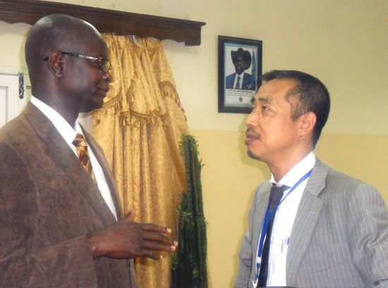 (L-R) Mr. Deng Deng and the JICA representative sharing moments after the opening of the two-days deliberations at Juba Bridge Hotel [©Gurtong]