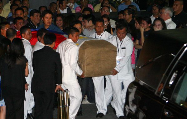 Iggy laid to rest in Manila