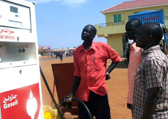 Customers get served at the Nile Petroleum station in Wau [Â©Gurtong/ James Deng]