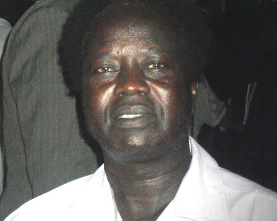 Deng Athual Mawiir Rehan tells government ministers to decide who to serve [©Gurtong]