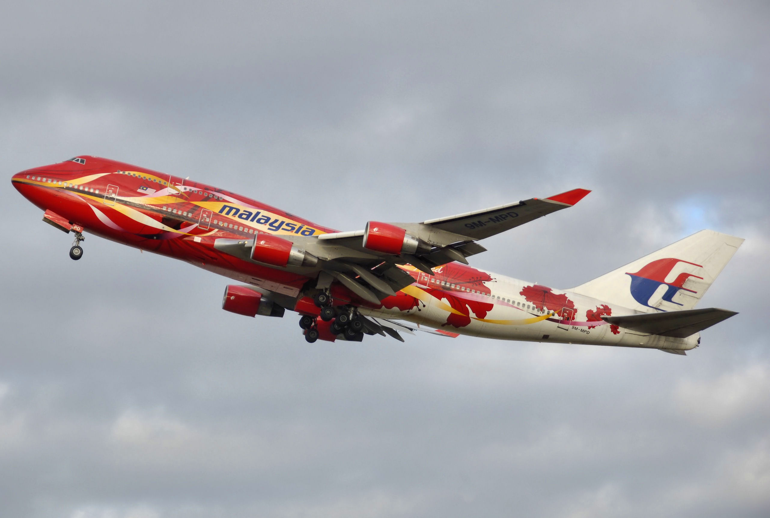 asia_Malaysia_airlines_b747-400