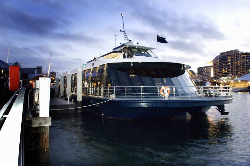 australia_sydney_boat