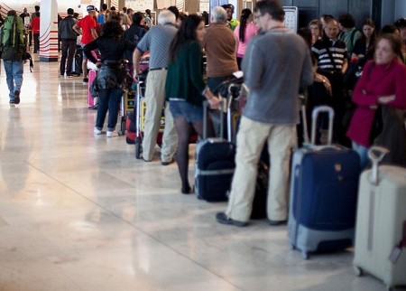 england_easter-travel-chaos