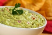 food_meangreenguacamolesalsa