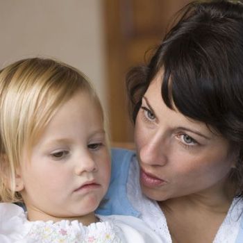 relationships_mothers_lying_to_their_kids_for_good