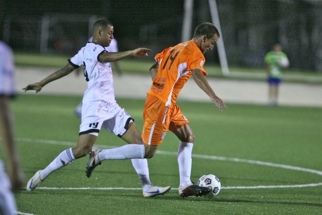 FC Edmonton's Kyle Porter fights for a ball against the Puerto Rico Islanders' Jared Van Schaik in Bayamon on Wednesday evening. The two teams battled to 0-0 draw, the Eddies' first point of the season. FC Edmonton's Kyle Porter fights for a ball against the Puerto Rico Islanders' Jared Van Schaik in Bayamon on Wednesday evening. The two teams battled to 0-0 draw, the Eddies' first point of the season.
