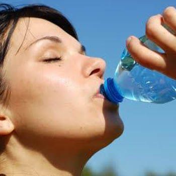 images_Lifestyle_Health_beat_dehydration_in_summer_heat