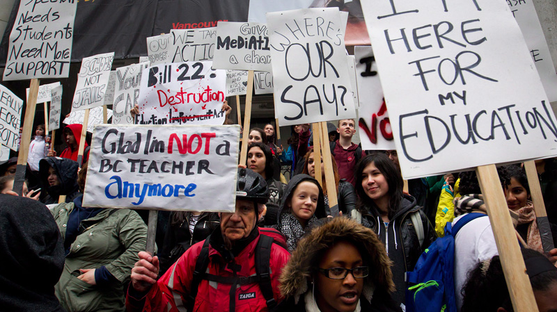images_News_Canada_800_bc_teachers_strike_cp_120305