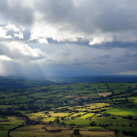 images_News_England_springcloud_peakdistrict_g_k_A11