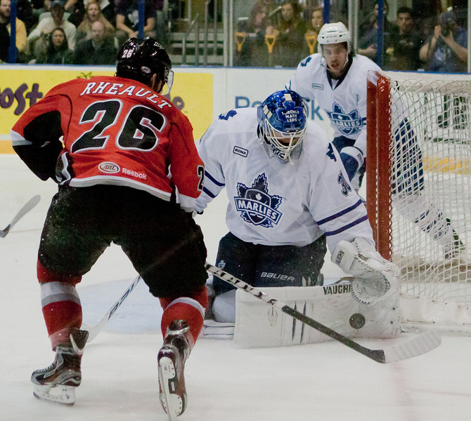 Toronto Marlies goalie Ben Scrivens makes a big save on Abbotsford Heat forward Jon Rheault in game two of the Western Conference Semifinal in the AHL playoffs. Toronto won the game 5-1 at Ricoh Coliseum to even the series at 1-1 (JP Dhanoa) Toronto Marlies goalie Ben Scrivens makes a big save on Abbotsford Heat forward Jon Rheault in game two of the Western Conference Semifinal in the AHL playoffs. Toronto won the game 5-1 at Ricoh Coliseum to even the series at 1-1 (JP Dhanoa)