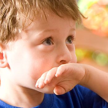 images_Tabloid_Relationships_closed_mouth_kids