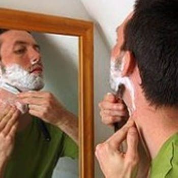 images_Lifestyle_DailyLife_homemade_barbershop_shave