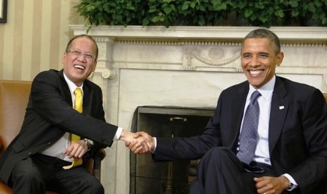 Obama invites Aquino to resolve territorial conflicts
