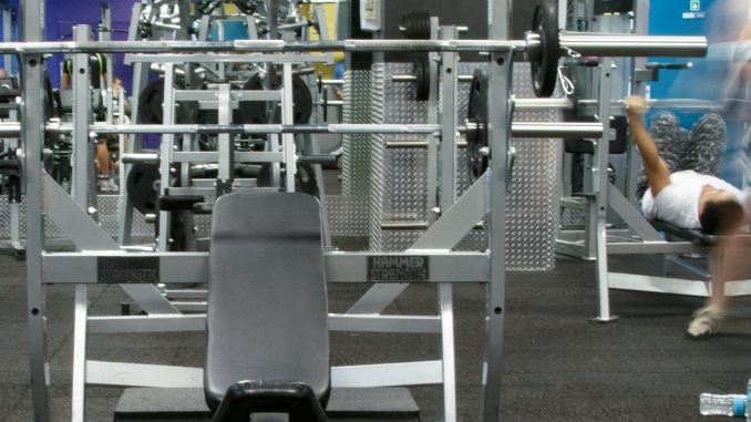 Fitness First shuts down 24 clubs to reduce $890 million debt