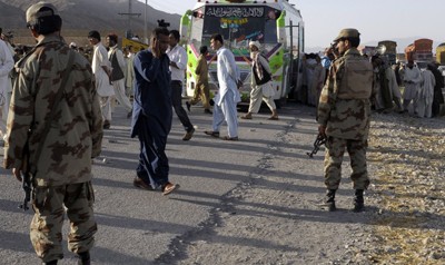 images_News_Pakistan_QUETTA-BLAST1-400x238