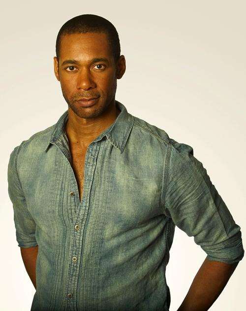 images_Cinema_HollywoodGossip_DionJonhstone