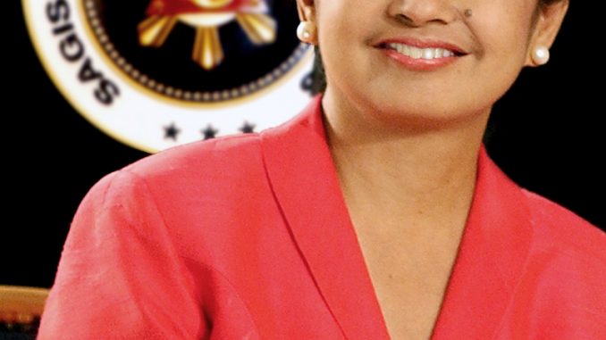 Despite plunder Arroyo remains in House