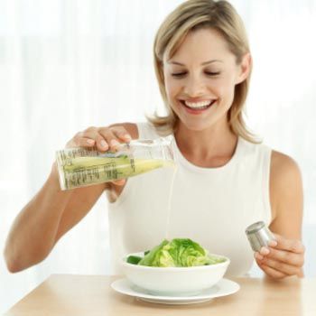 images_Lifestyle_Health_can_drinking_olive_oil_help_you_lose_weight