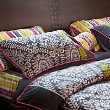 images_Lifestyle_Homes_bed_linen_decor_ideas