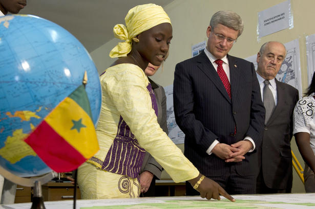 images_News_Canada_harper-africa