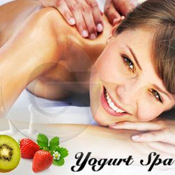 images_Lifestyle_Fashion_great_diy_home_strawberry_yoghurt_spa_ideas